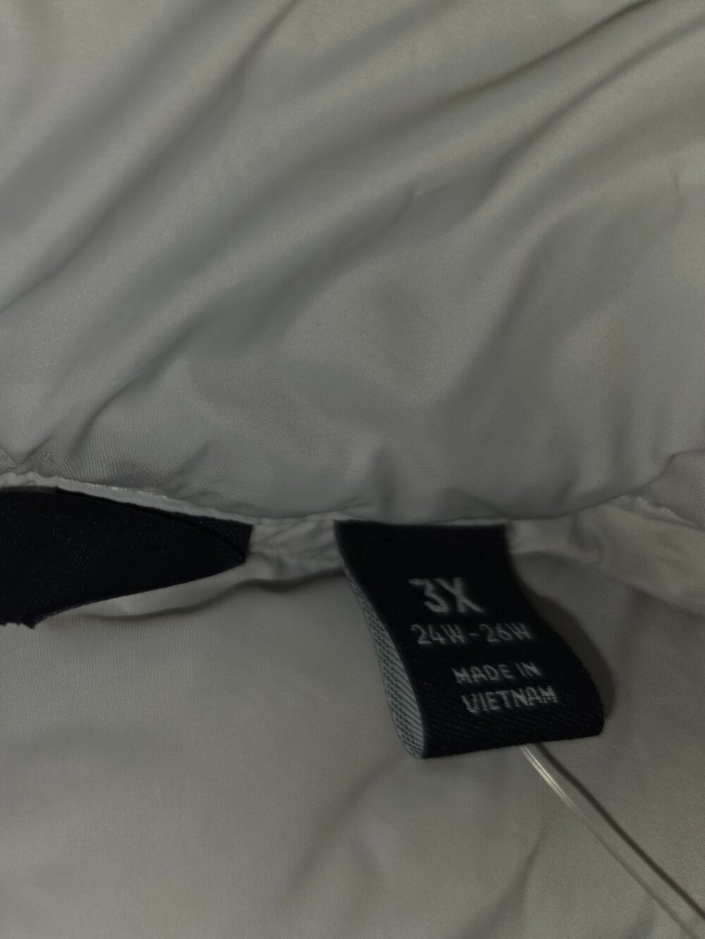 NWOT - - Picture 3 of 3